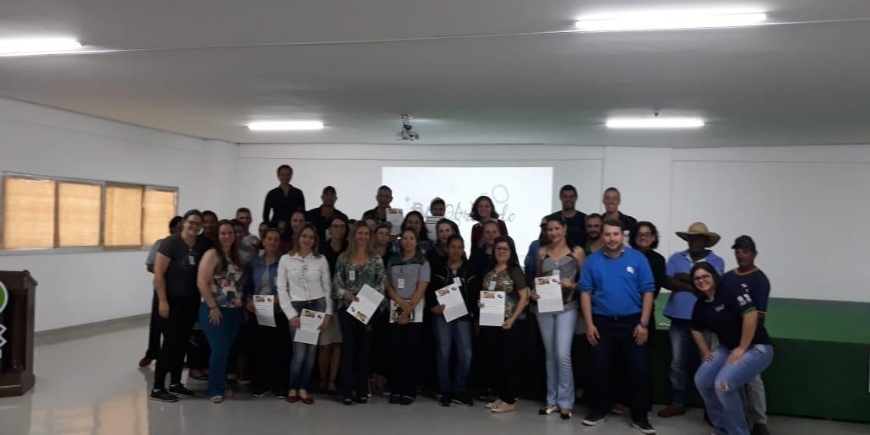 COLABORADORES E DOCENTES DO COLÉGIO E FACULDADE FAMA PARTICIPAM DE PALESTRA DA BV FINANCEIRA