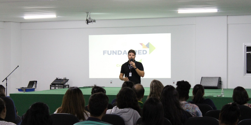 FACULDADE FAMA APRESENTA OPÇÃO DE CRÉDITO ESTUDANTIL 