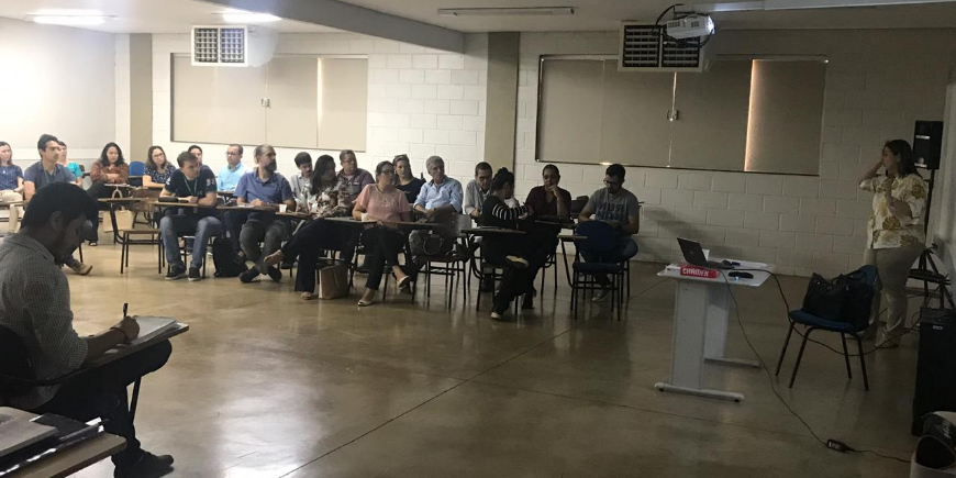 FACULDADE FAMA SEDIA SEMINÁRIO INSTITUCIONAL DE FORMAÇÃO DOCENTE